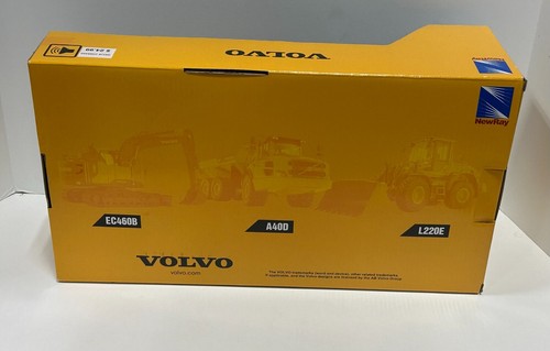 NewRay Volvo EC460B Excavator Model Toy 1:32 New in Box Track Hoe toy - Picture 6 of 10