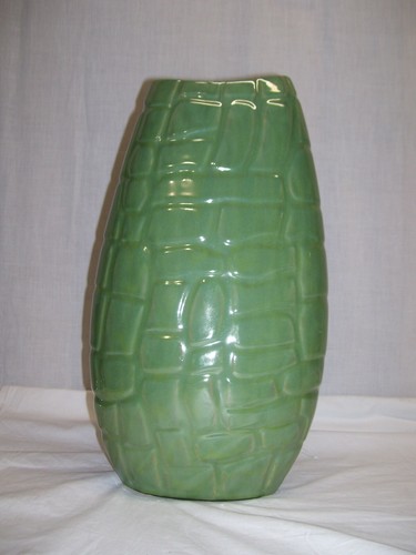 IMAX VASE GREEN LUCIEN TEXTURED CERAMIC VASE 15" NEW !! - Picture 4 of 4