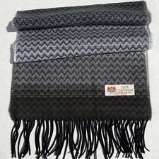 New 100% CASHMERE SCARF Wrap Chevron Grays/Black Made in England Soft