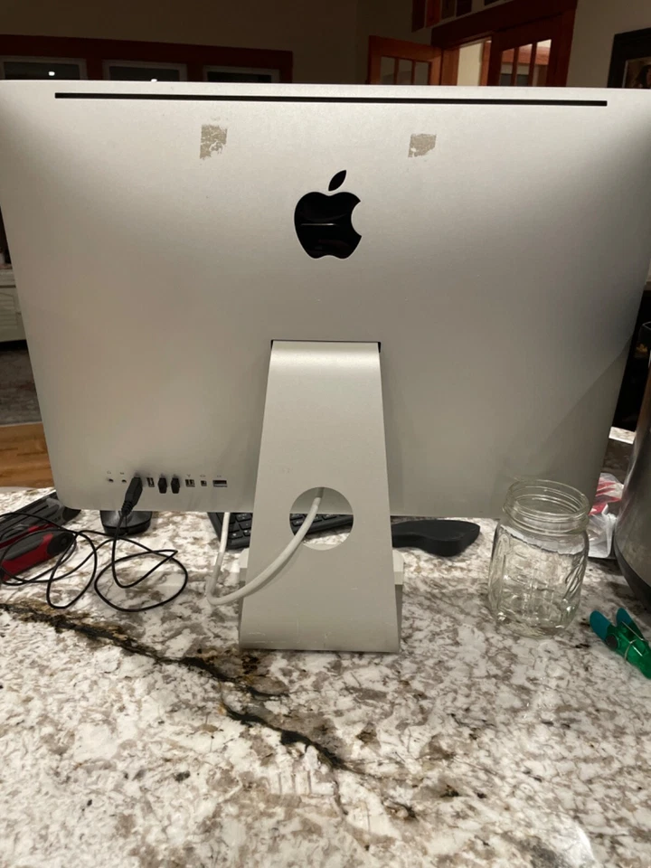 iMac Desktop 21 Inch 500 GB - Image 2 of 2