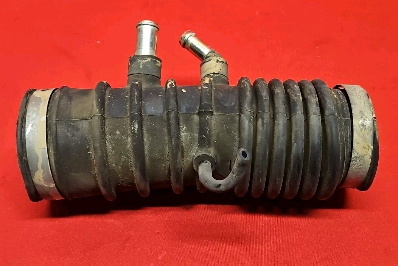 90-95 Nissan Pathfinder D21 95 Pickup 3.0L V6 Fresh Air Intake Tube Duct Hose