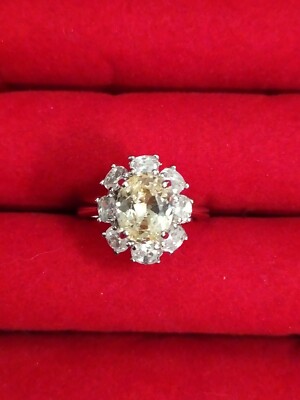 FASHION JEWELRY - RING - WOMEN SIZE 6.75 - LIGHT CITRINE OVAL STONE W/ACCENTS