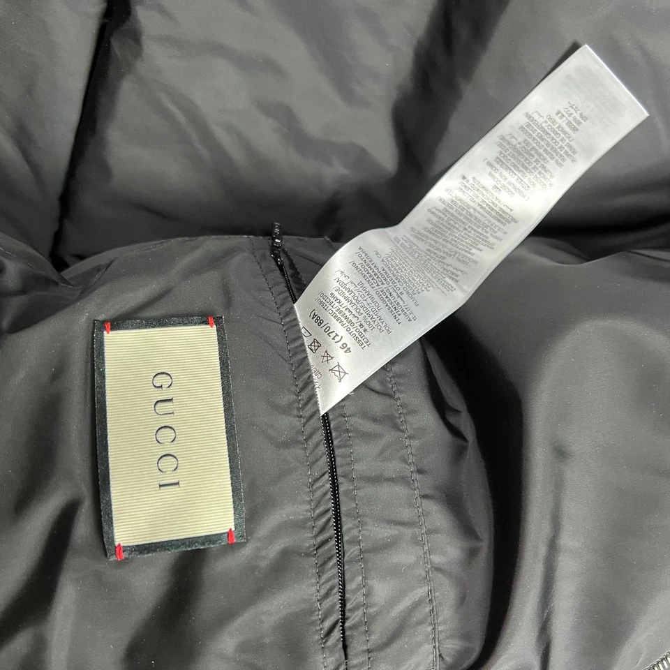 Gucci Jacquard Nylon Quilted Puffer Jacket Size 46 25"x30" - Image 3 of 4