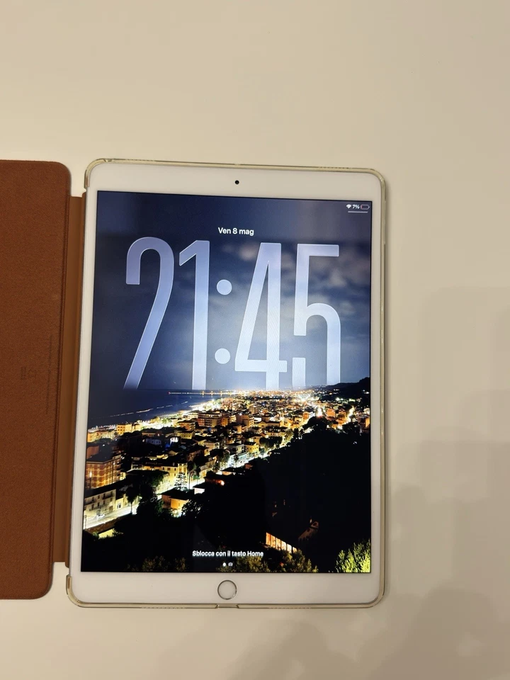 Apple iPad Air (3rd generation) · 64GB · Wi-Fi, foto 2 di 5