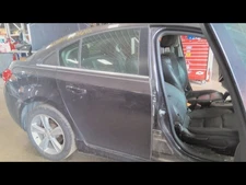 (LOCAL PICKUP ONLY) Passenger Rear Side Door VIN P 4th Digit Limited Fits 13-16 