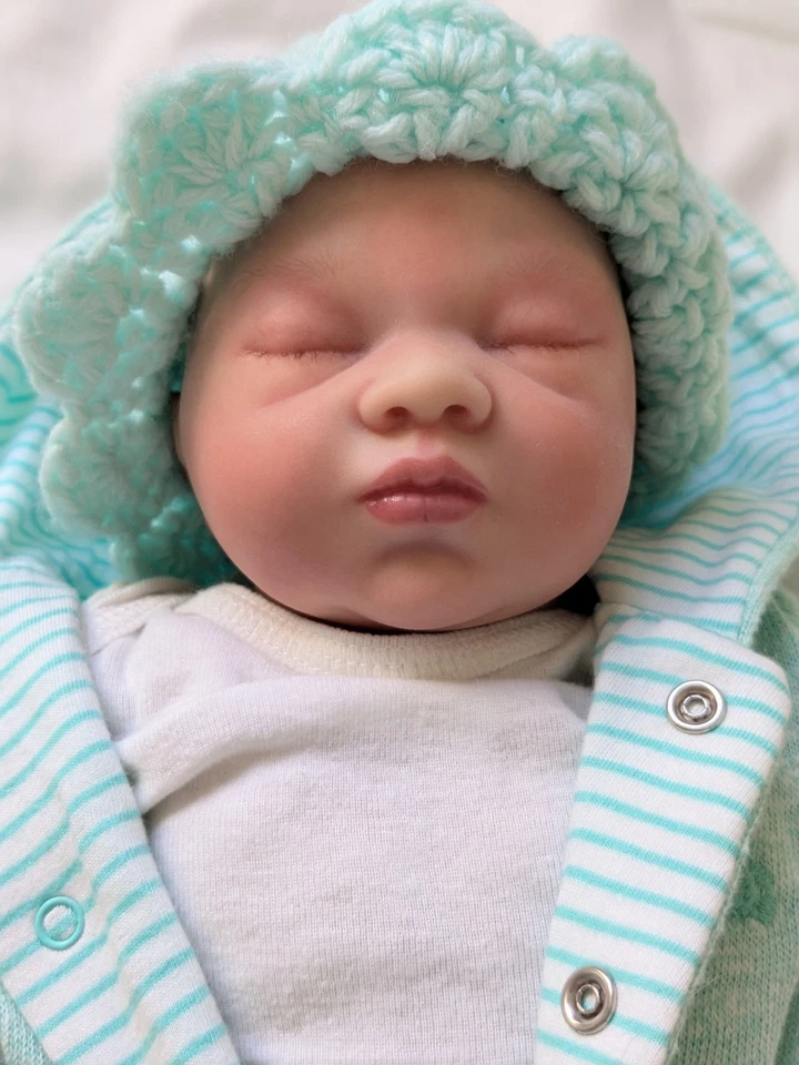 Reborn婴儿娃娃硅胶全身19英寸逼真新生儿婴儿 — 第 2/4 张图片