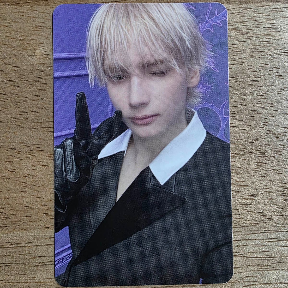 Hueningkai Official Soundwave Lucky Draw Photocard TXT 7th Year
