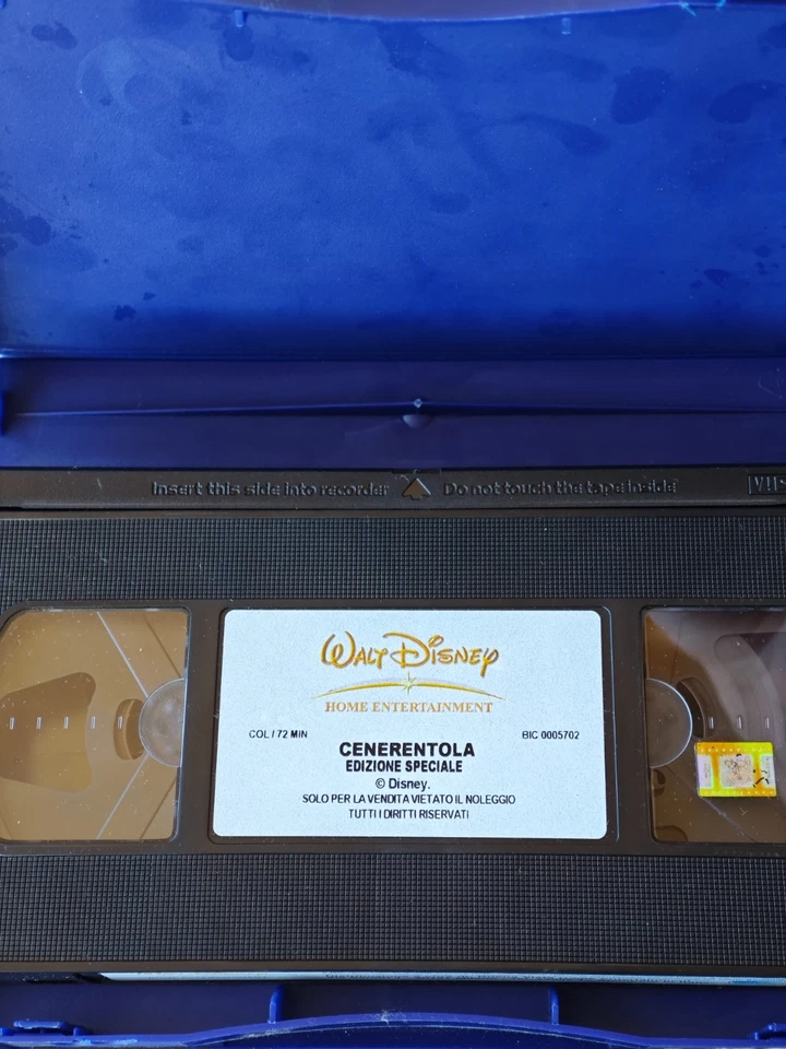 CENERENTOLA EDIZIONE SPECIALE 2005 - VHS WALT DISNEY BIC 0005702 * RARISSIMA * - Immagine 4 di 4