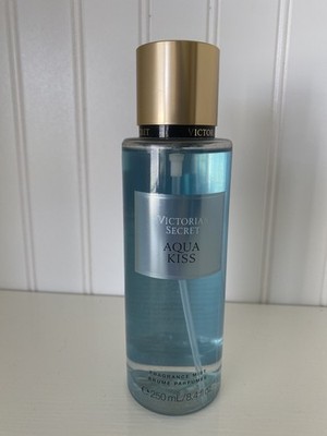 Victoria's Secret Aqua Kiss Body Mist Spray 250 ml/8.4 oz New