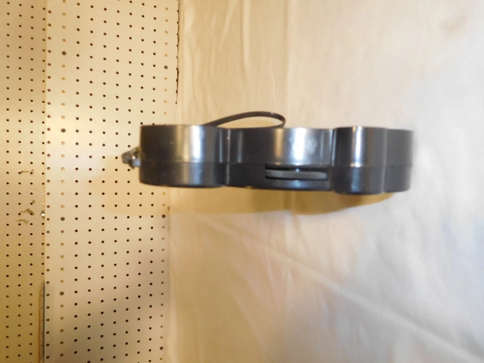 ~ Rádio portátil vintage personagem Mickey Mouse da Disney ~ - Imagem 2 de 4