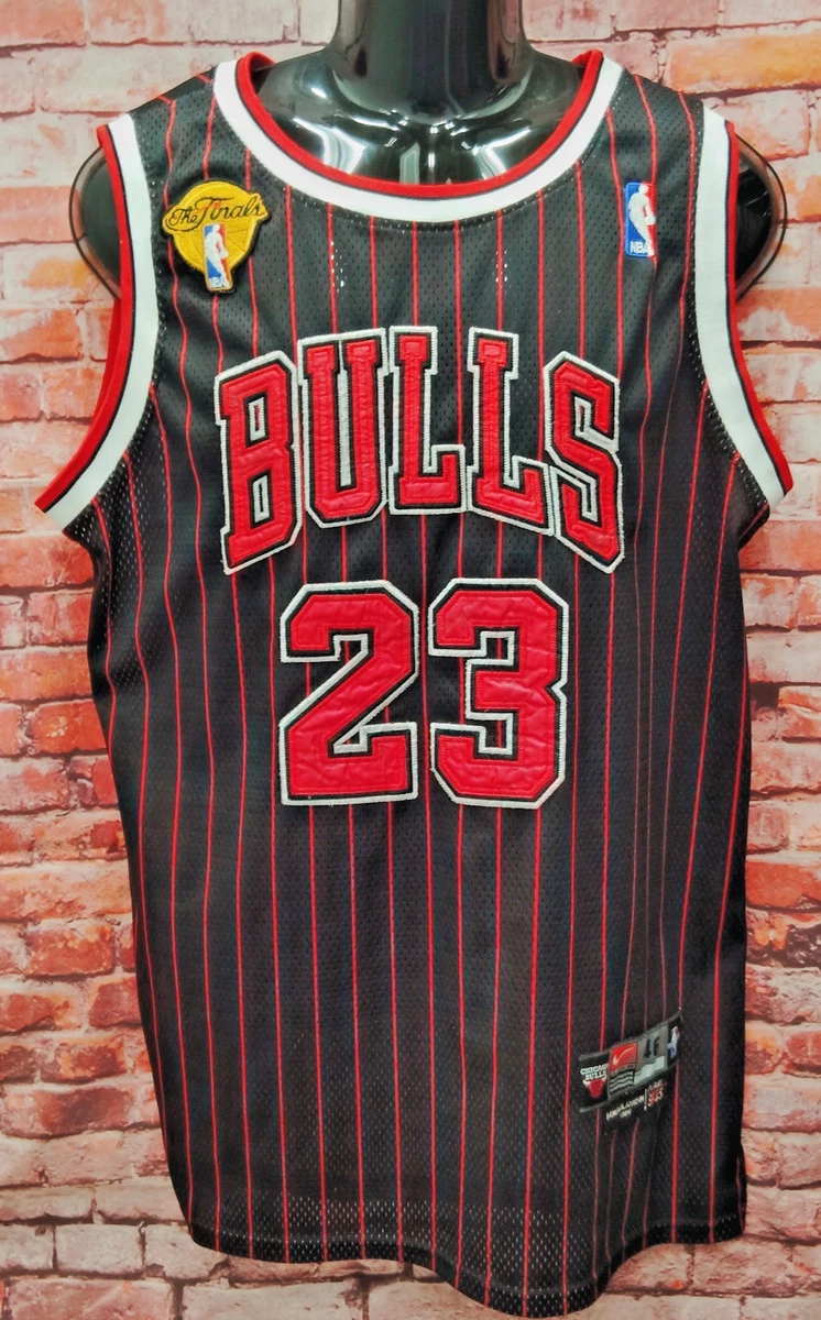 Preços baixos em Michael Jordan 46 Tamanho Camisas da NBA | eBay