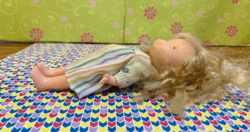 Vtg American Greeting 1975 Holly Hobbie Knickerbocker KTC 6" Doll Vinyl - Picture 3 of 6
