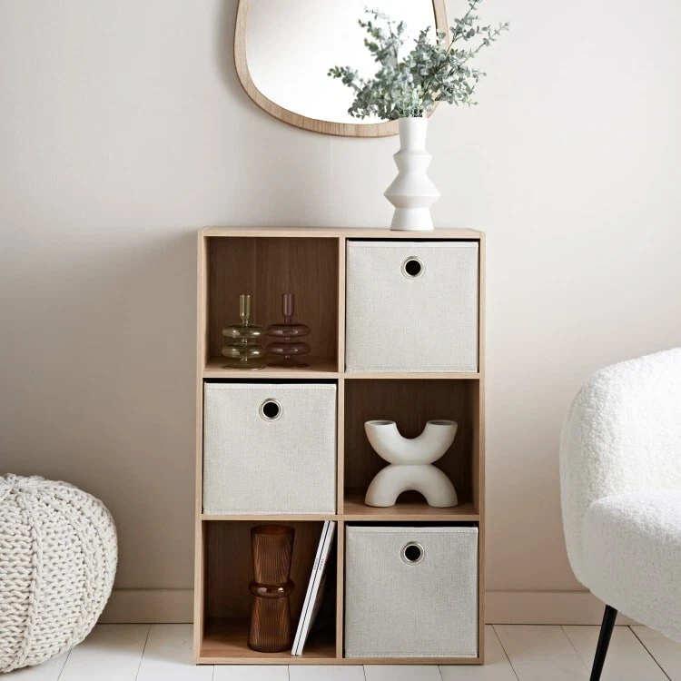 Lokken 6 Cube Oak Storage With 3 Cream Baskets Display Shelves