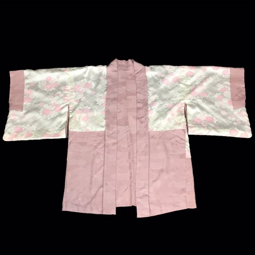 Japanischer Kimono Wende Haori Jacke Robe rosa cremefarben geprägt Blumenmuster