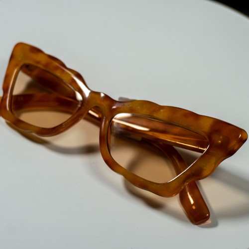 Free People Scalloped Cat Eye Brown Sunglasses Womens Sunglasses Brown - Picture 6 of 9