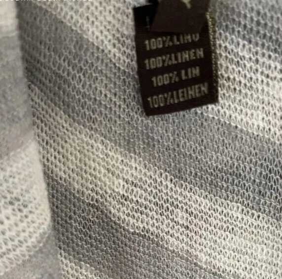 Bufanda rectangular grande multifuncional a rayas gris blanco unisex Claudio Cutuli Foto 4 de 4