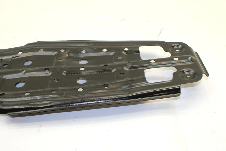 1988 Suzuki Quadrunner 250 Oem Center Skid Plate 42560-19B03 AS18 - Image 4 of 4