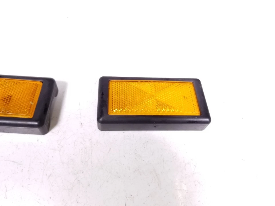 2000 Victory V92 V92C Sport Front Left & Right Reflectors Pair Free Shipping - Image 3 of 4
