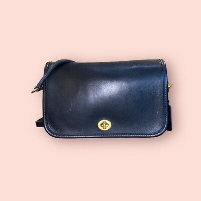 COACH Vintage Luxury Black Small Pocket Purse Shoulder Handbag