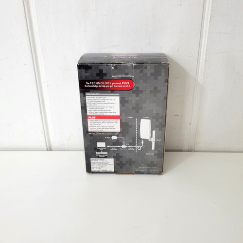 Radio Shack antenna HDTV amplificata da interno/esterno nuova con scatola - Foto 2 di 6