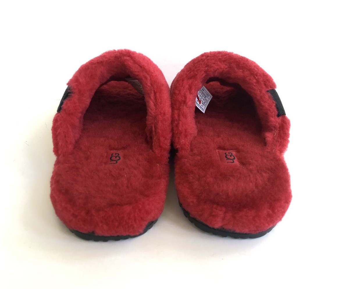 UGG ALL GENDER FLUFF YOU SAMBA RED SLIPPER MEN US 8 / WOMEN 