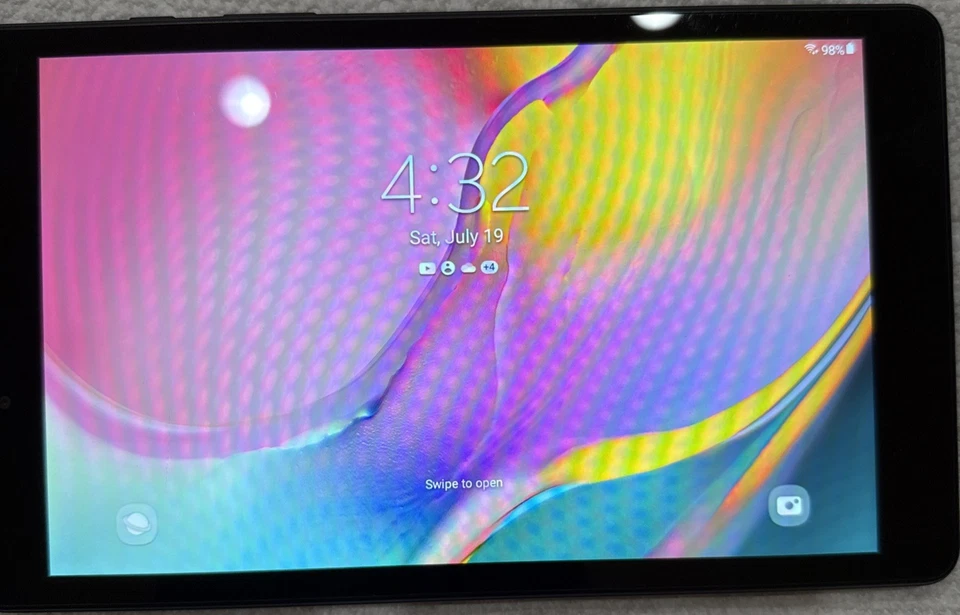 Galaxie Tab A (8,0, 2019) Foto 2 de 2