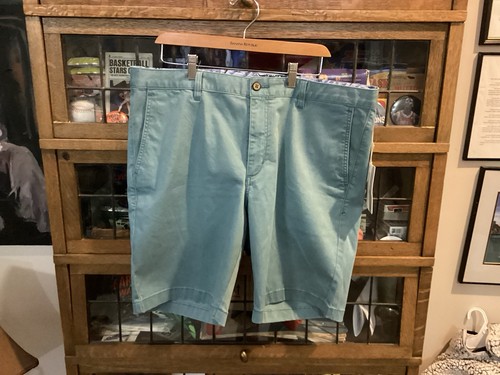 NWT TOMMY BAHAMA Blue Chaise BORACAY 10" Inseam Chino Performance Shorts SZ 38 - Picture 5 of 12