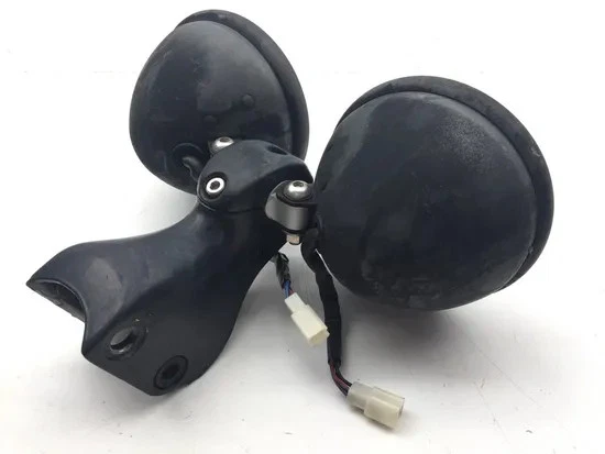 Faro delantero Triumph Speed Triple 2001 3373 piezas Foto 3 de 4