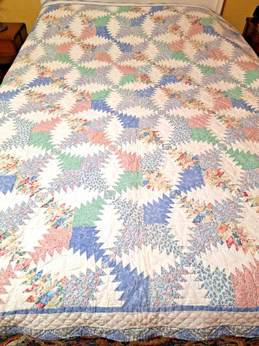 Vintage Arch Quilts Elmsford NY Pineapple Patchwork Quilt Full Queen 84x85