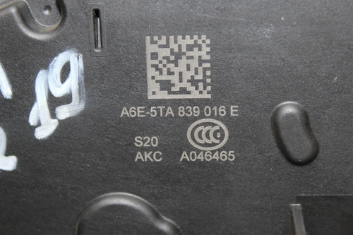 Deurslot ZV kasteel achteraan rechts 5TA839016E Skoda Octavia III 5E Bj.19 - Afbeelding 5 van 5