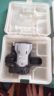 USED Fujikura CT-08 CT08 Optical Fiber Cleaver Cut Cutting Tools
