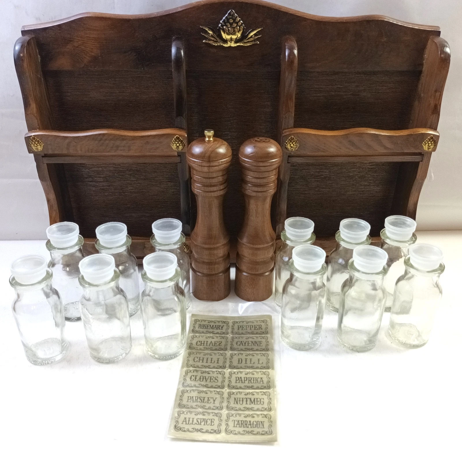 Vintage 1970s Two-Tier Hardwood Spice Rack / Salt & Pepper Mill Set. NEW in Box
Opens in a new windo