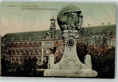 39529591 - Cambrai le Jardin Public Le Monument Bleriot et le College Skulptur