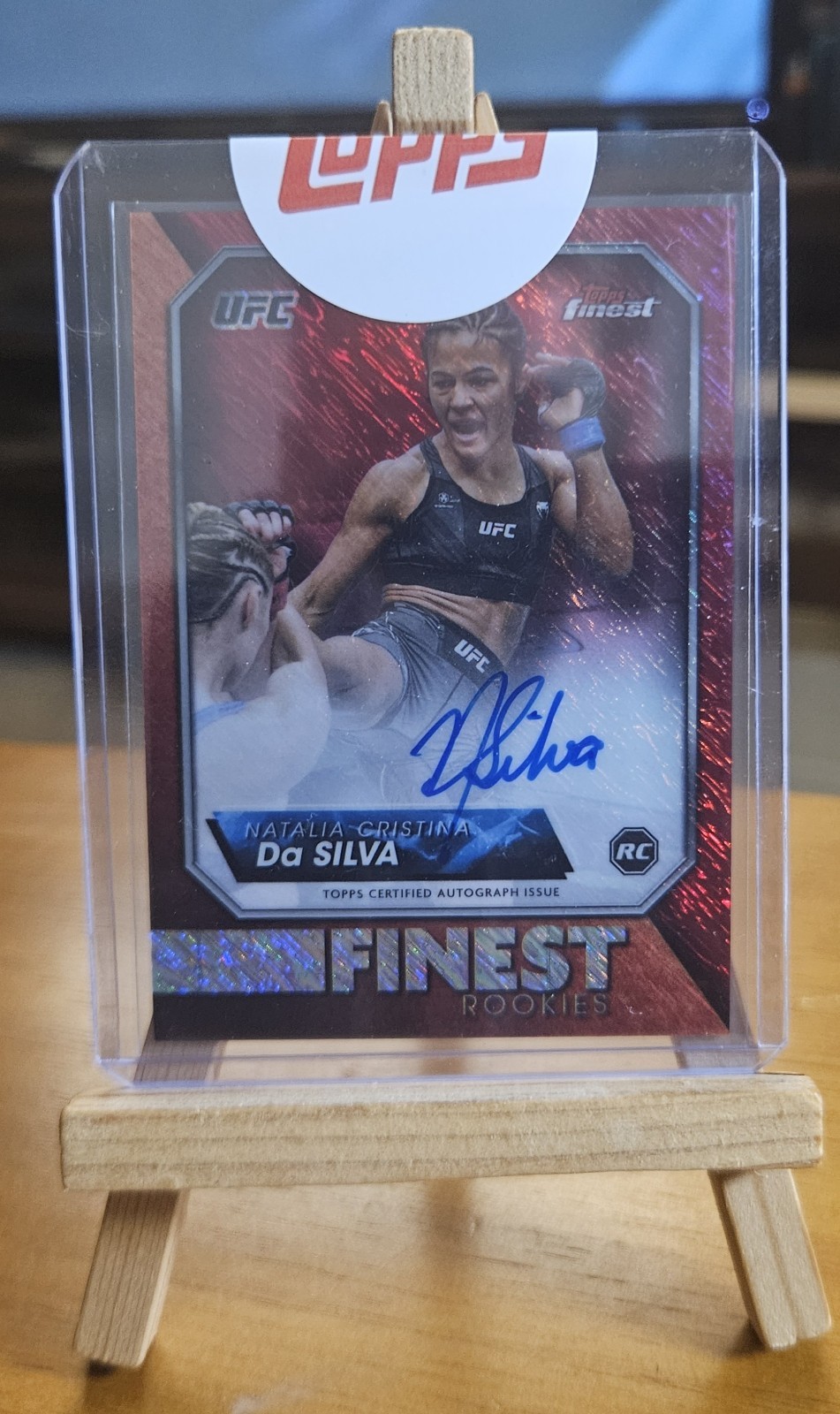 2024 Topps UFC Natalia Cristina Da Silva Rookie Finest Autograph Red Shimmer 