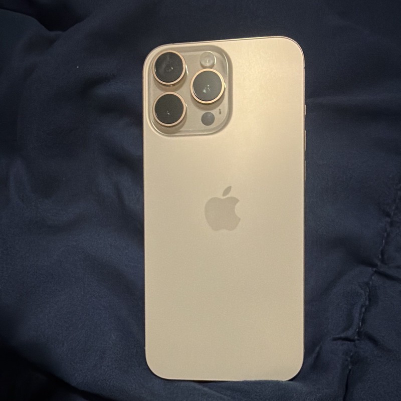 Apple iPhone 16 Pro Max 512GB Gold Verizon iOS 6.9" 48MP Smartphone Used