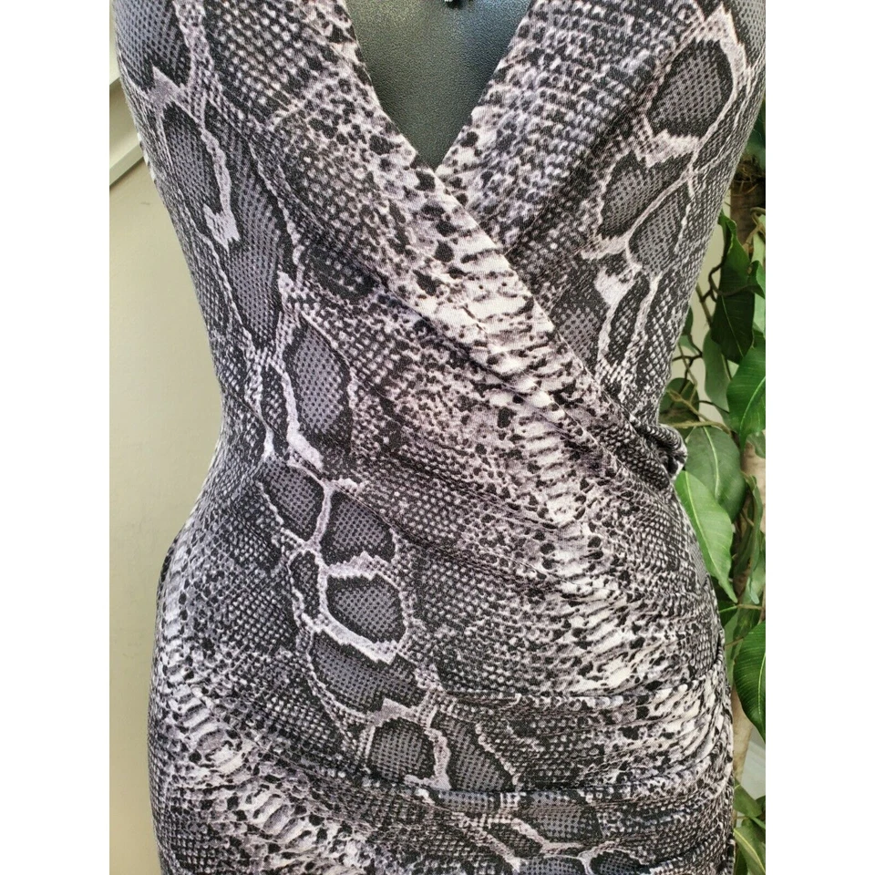 Vestido informal sin mangas con cuello en V modal estampado de serpiente gris tarta para mujer S Foto 3 de 4