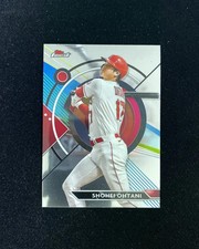 2023 Topps Finest #17 Shohei Ohtani Los Angeles Angels Pitcher QI95