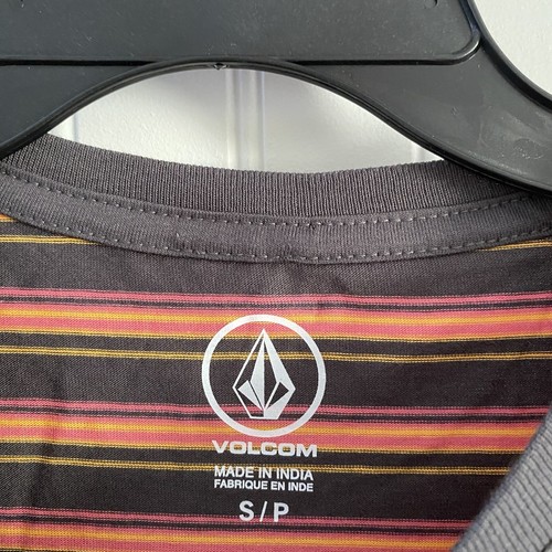 VOLCOM Sylvan Mens Striped Pocket Crew T- Shirt Tee Asphalt Black S Retro - Picture 5 of 8