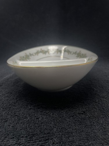 Noritake Barcelona Divided Bowl - Picture 3 of 6