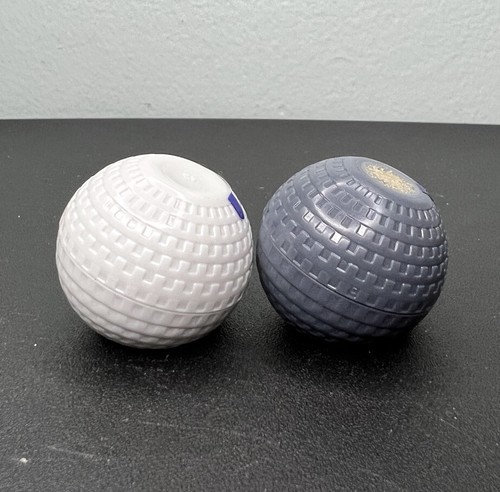 United Airlines Polaris Plastic Globe Salt & Pepper Shaker Set White & Gray Pair