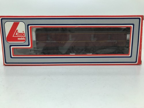 LIMA OO GAUGE LMS CRIMSON LAKE SHORT BOGIE GUV PARCELS VAN + BOXED - Picture 9 of 10