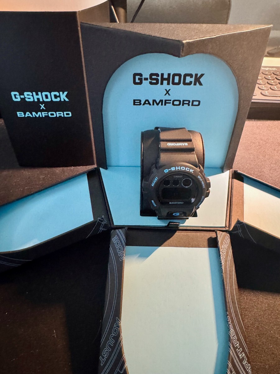 【希少なレアアイテム】g-shock×bamford casio 限定モデル Gショックがバンフォードロンドンの象徴的ブルーを纏った新作を