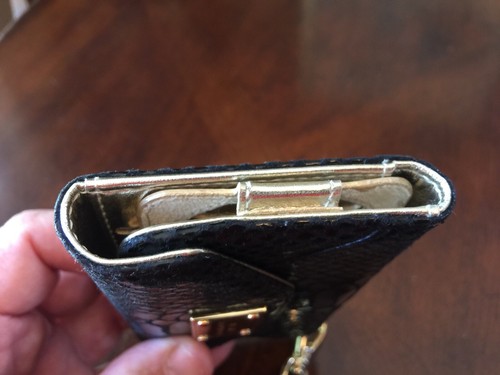 Michael Kors Phone/ Wallet For iPhone 4 Size - Picture 6 of 8