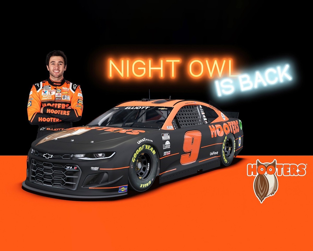 Chase Elliott #9 Hooters Night Owl NASCAR 8