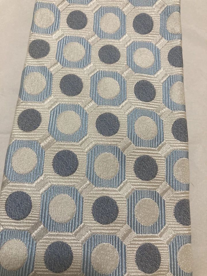 Corbata de seda para hombre BACRACH hecha en EE. UU. azul marino blanco azul claro Foto 4 de 4