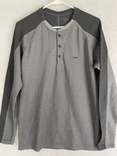 Patagonia Capilene Shirt Mens sz M Gray Henley Base Layer Long sleeve thermal