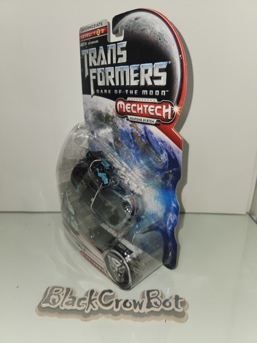 TRANSFORMERS DOTM DARK OF THE MOON AUTOBOT JOLT DELUXE 2011 MECHTECH MISB *NEW* - Picture 2 of 9