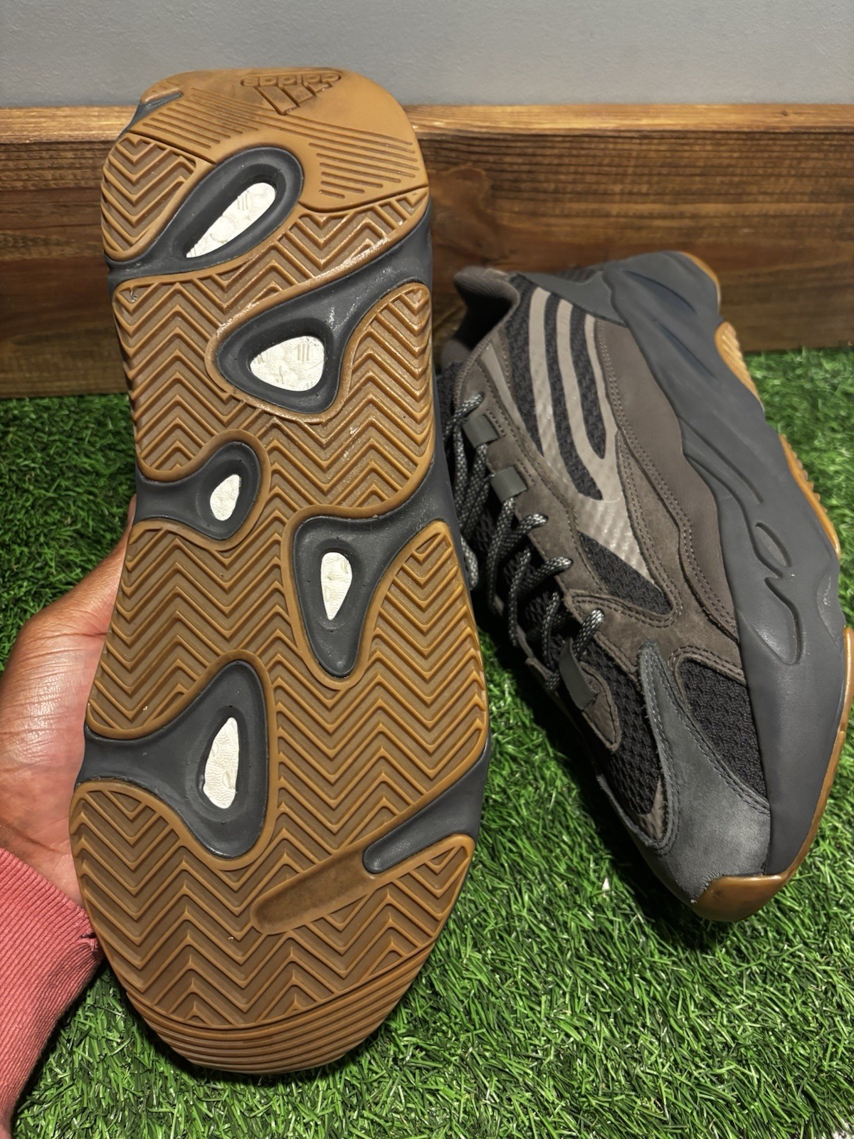 Size 14 - adidas Yeezy Boost 700 V2 Geode brown Suede Leather (EG6860) thumbnail 3