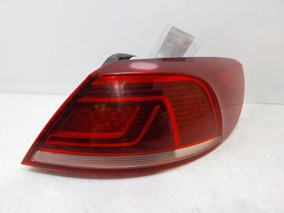 Feu arrière/arrière sur carrosserie côté droit VOLKSWAGEN CC RHD 2013... - Photo 1/4