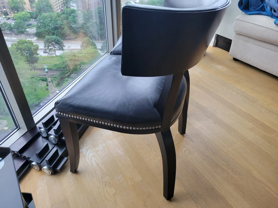 JUEGO DE 2 - Silla de comedor Ralph Lauren Home Clivedon (Macassar de cuero negro croc) Foto 3 de 4